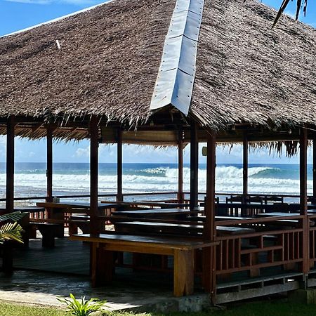 Batu Rundung Surf Resort Naibos Bagian luar foto